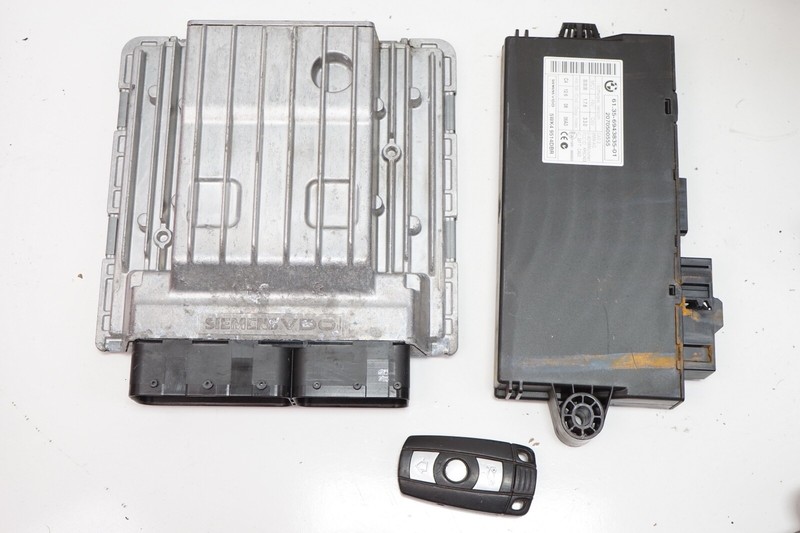 BMW 335 535i Engine Control Module Computer Ignition Set Key ECM OEM 2007 - 2010