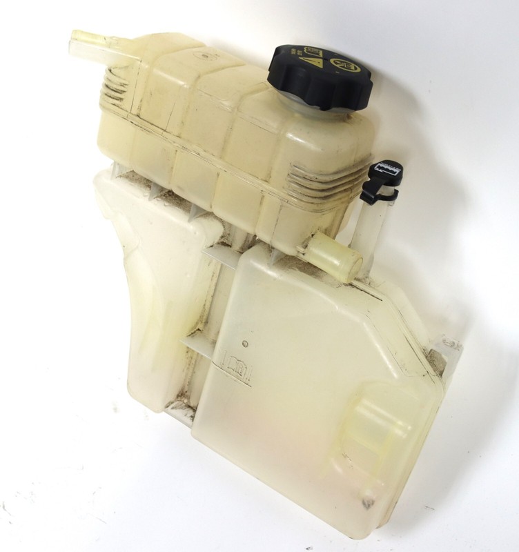 2014-2019 Cadillac CTS-V Coolant Reservoir Radiator Surge Tank USED 22948113 GM