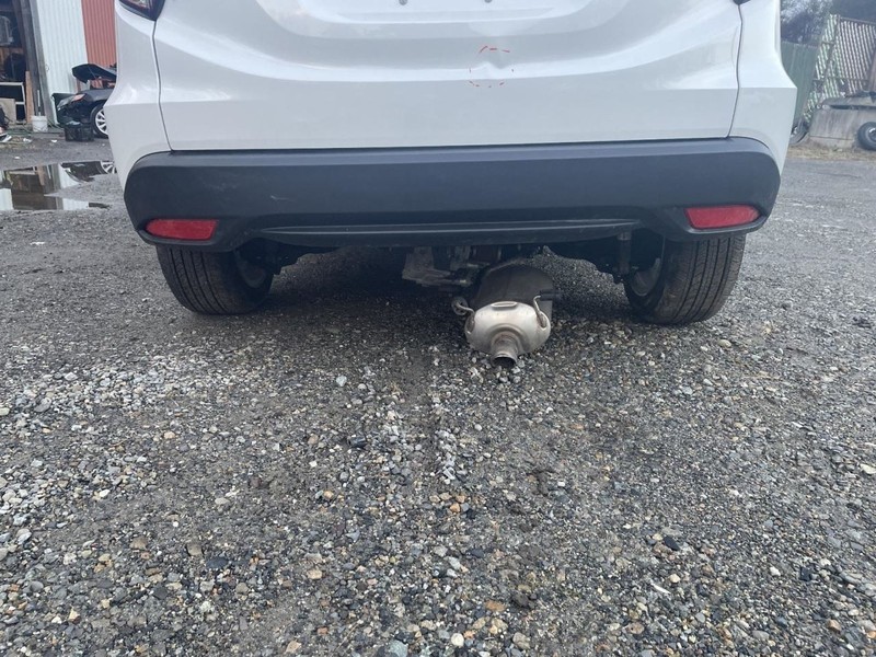 2019-2022 Honda HR-V Rear Bumper White Top Black Texture Bottom
