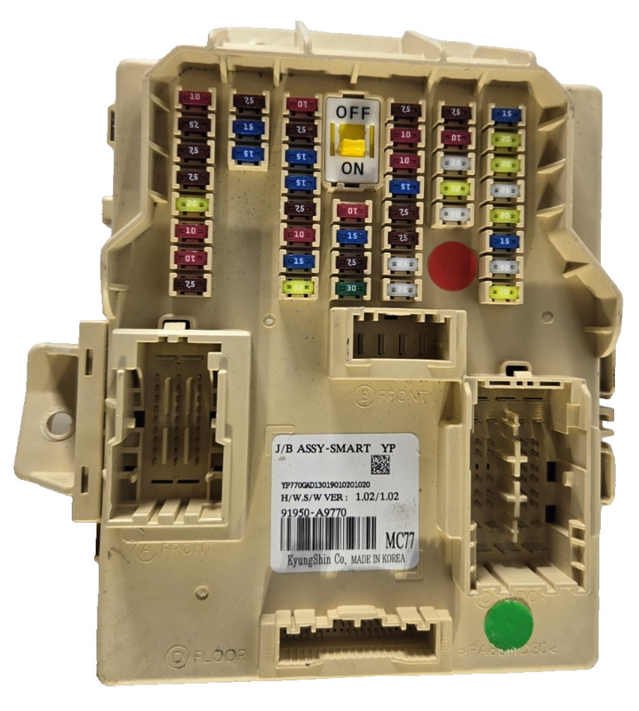 2015 2018 Kia Sedona Dash Instrument Cabin Fuse Junction Box OEM 91950A9770