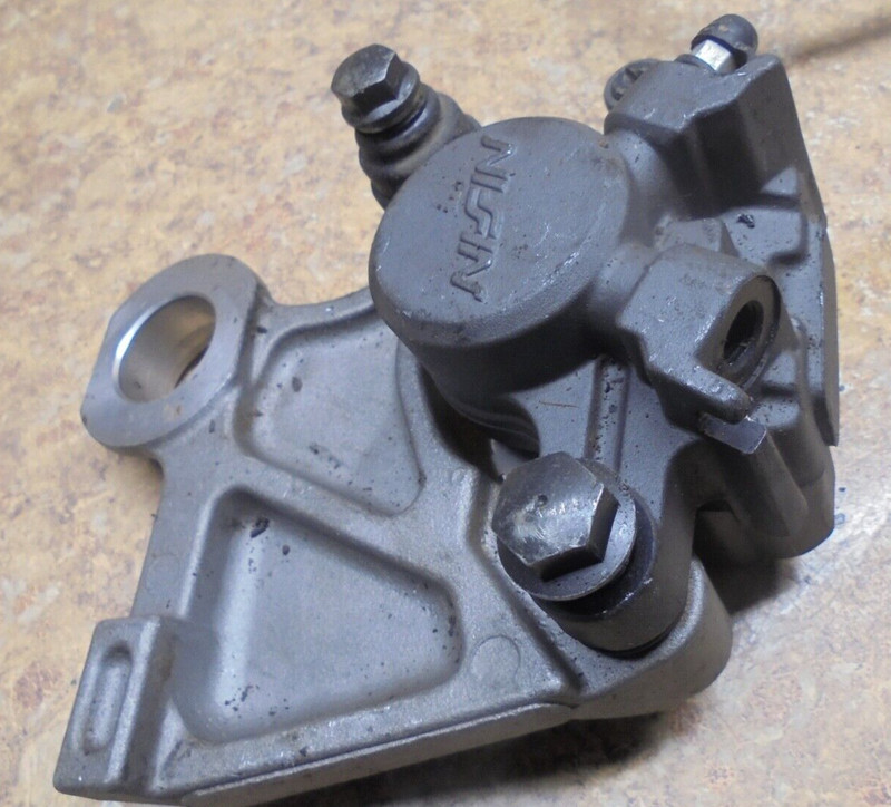 2006 2007 Yamaha YZFR6 YZF R6 600 R600 Rear Disk Brake Caliper & Bracket YZFR600