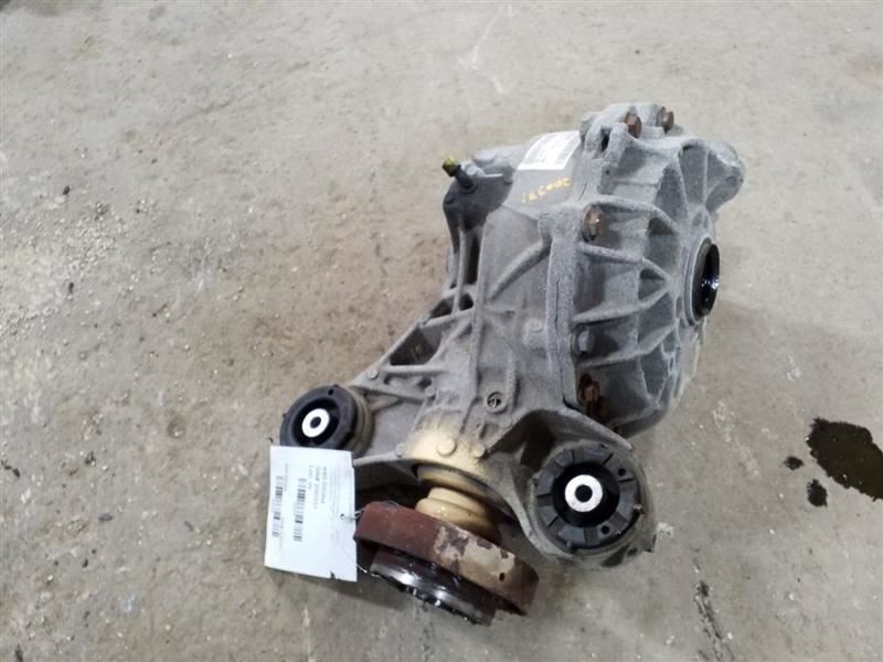 Differential Carrier Rear Axle 3.0L Fits 13-19 XJ 724795