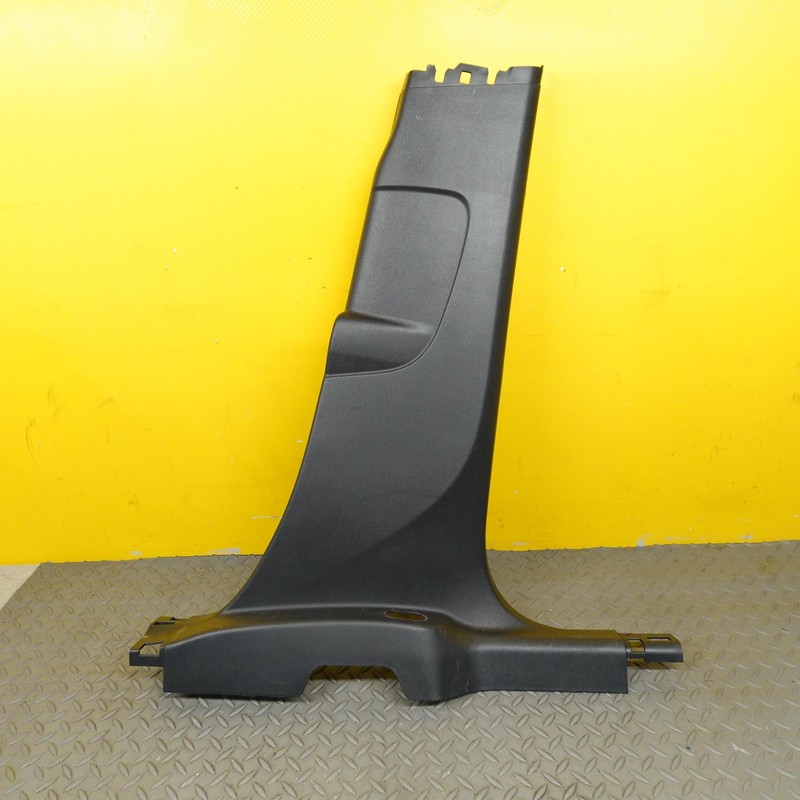 2021-2024 BUICK ENVISION RIGHT SIDE B PILLAR LOWER TRIM COVER PANEL OEM 84901358