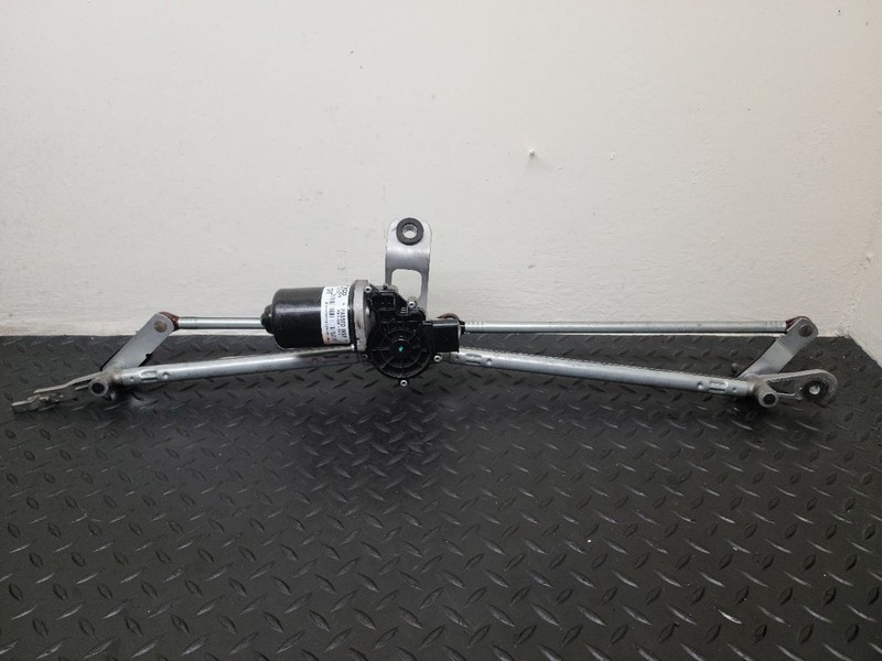 19-24 Dodge Ram 1500 Windshield Wiper Motor W/ Linkage OEM 68338660AF