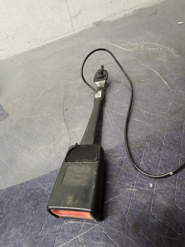 Ford Transit Connect Van 2.5L SWB XL Front Passengers Seat Belt Buckle 2014-2021