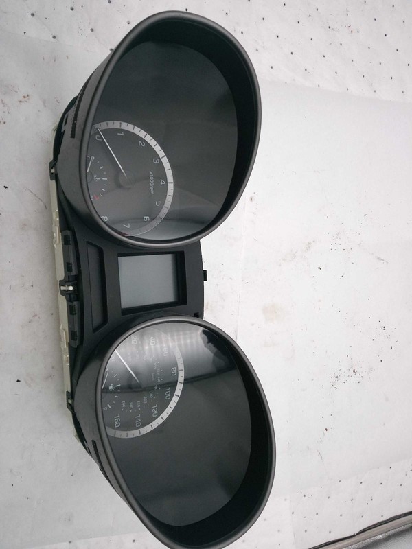 2018 Hyundai Santa Fe Speedometer Gauge OEM Grey 67K Miles NJ25-26865-679524