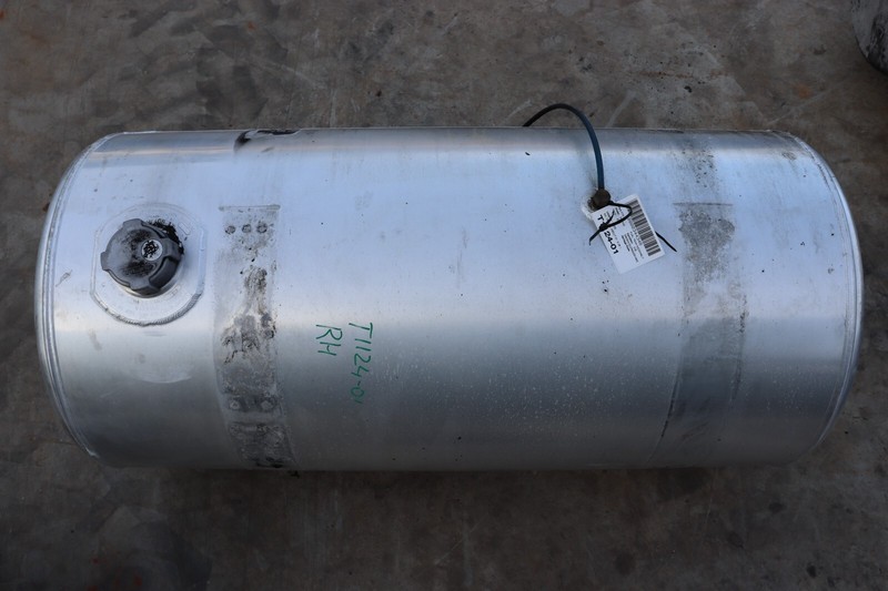 2008-2017 FREIGHTLINER CASCADIA 125 RIGHT 100 GAL FUEL TANK ABOUT 51' X 26' OEM