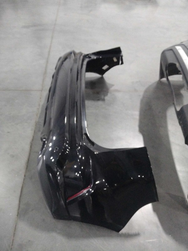 2020 Ford Edge Black Rear Bumper Assembly OEM FT4Z17906A 58000 Miles
