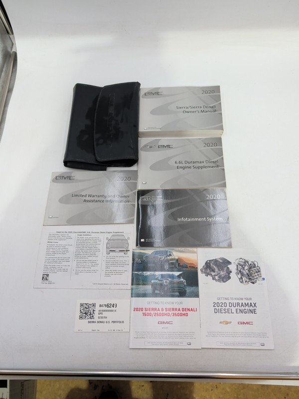 2020 GMC Sierra / Sierra Denali Duramax6.6L Owners Manual With Navigation