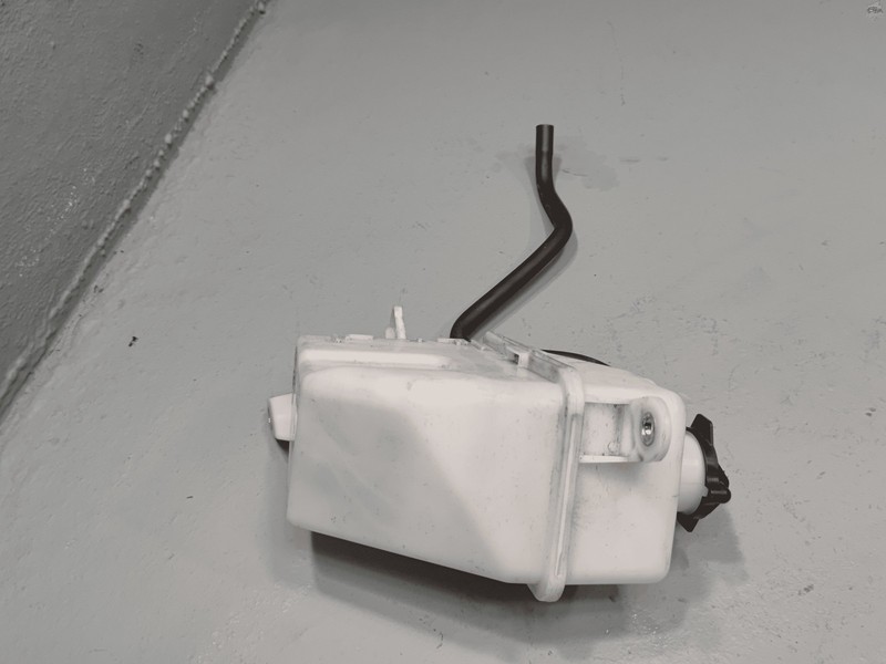 Toyota Camry Radiator Coolant Expansion Reservoir Tank Bottle OEM 2018-2025