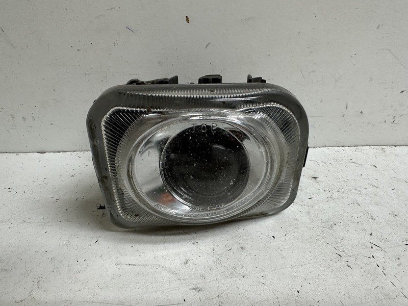2003-2004 Subaru Legacy L Left Front Driver Foglamp Foglight Fog Lamp Light Oem