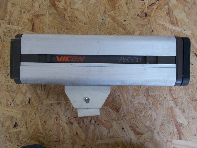 Vicon V8600H Security Camera Housing *FREE SHIPPING*