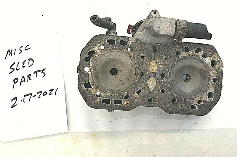 Polaris Indy 500 EFI Cylinder Head Cover and fill tube 3083960 1992+
