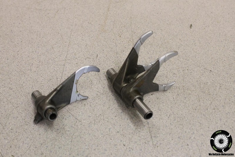 2009 Husqvarna TE310 ENGINE MOTOR TRANSMISSION GEAR SHIFT FORKS TE 310