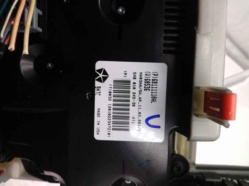 2012 Jeep Grand Cherokee A/C Selector Switch OEM Black 68111110AO 142K Miles