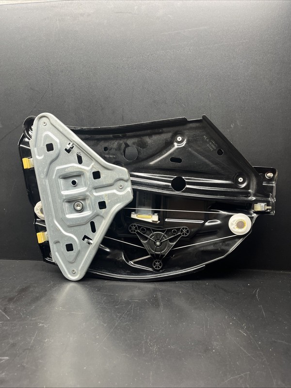 14-17 Mercedes S Class Coupe C217 Rear Right Passenger Quarter Window Regulator