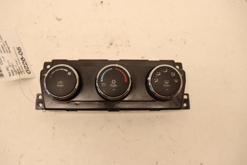 2011-2012 RAM 1500 DASH A/C HEATER CLIMATE TEMPERATURE CONTROL PANEL OEM