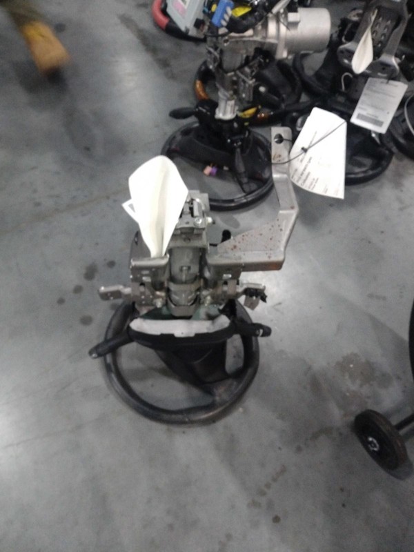 2015 INFINITI Q40 Steering Column OEM White 84K Miles Warranty NJ25-21735-539398