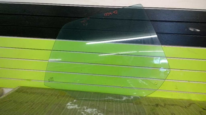92 ACURA VIGOR GS PASSENGER RIGHT REAR WINDOW DOOR GLASS OEM 1334-42