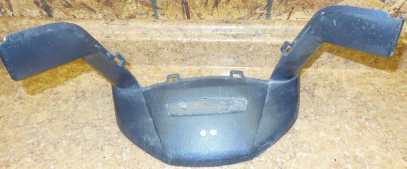 2005 Suzuki AN650 Burgman AN 650 Scooter Front Handlebar Cover Panel Handle Bar