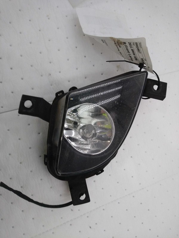 2011 BMW 328I Right Fog Light Assembly Brown OEM 606913 - 129K Miles