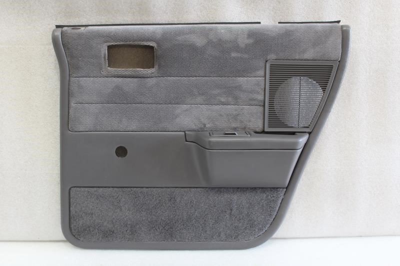 1989 1990 1991 1992 1993 1994 1995 PLYMOUTH ACCLAIM RIGHT REAR DOOR TRIM PANEL