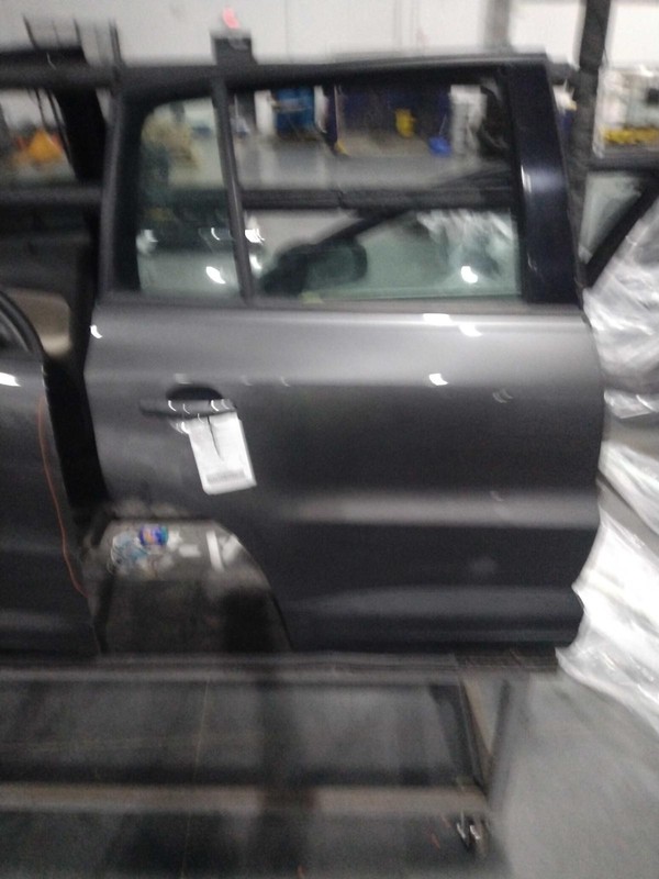 2014 Volkswagen Tiguan Rear Right Door Grey 347856 55k Miles Used