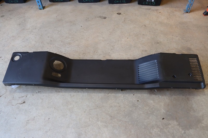 2019-2023 VOLVO VNL 760 TRUCK SLEEPER BUNK LOWER UNDER BED TRIM COVER PANEL OEM