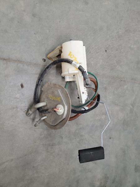 Fuel Pump Assembly Gasoline Front Fits 08-10 FORD F250SD PICKUP 266713