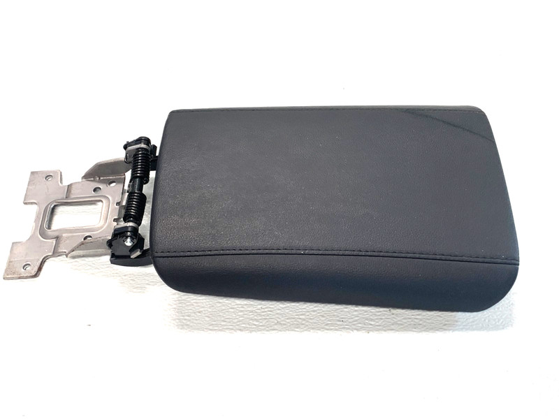 22 23 24 HYUNDAI TUCSON CENTER CONSOLE FOLDING ARMREST BLACK OEM #A0.17