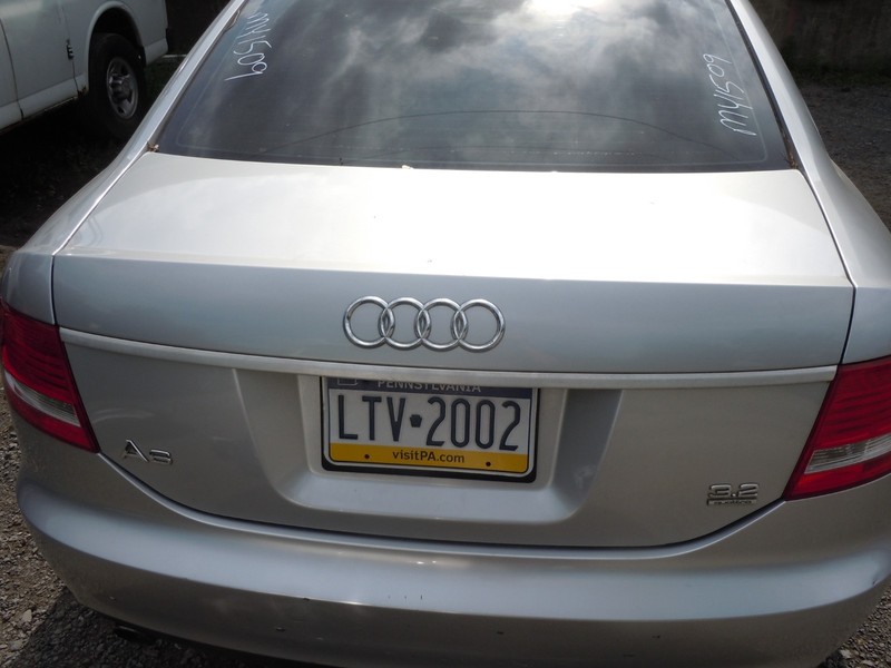 2005-2008 Audi A6 Sedan Rear Trunk Deck Lid OEM LA7W