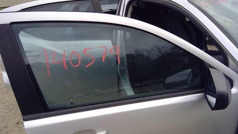 Passenger Right Front Door Glass Sedan Fits 07-10 SEBRING 723745