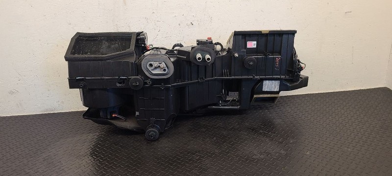 03-14 GMC Yukon XL 1500 Front HVAC Unit Assembly OEM 89019027