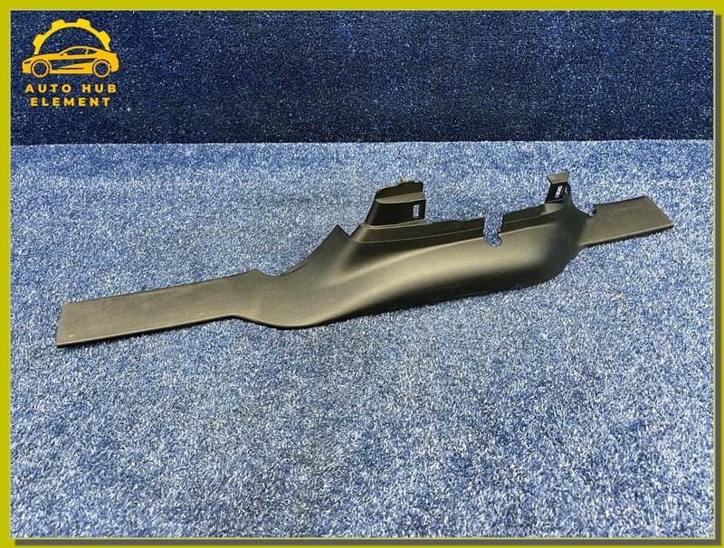 2019-2024 RAM 1500 B PILLAR RIGHT PASSENGER SIDE LOWER SILL SCUFF PLATE TRIM OEM