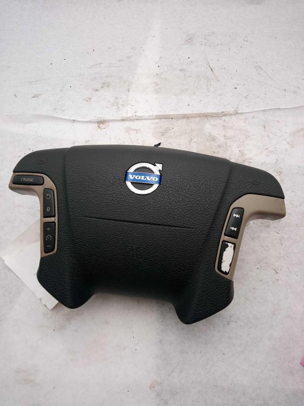 2004 Volvo 70 Series Steering Wheel Air Bag, Used, 290K Miles, OEM 39804