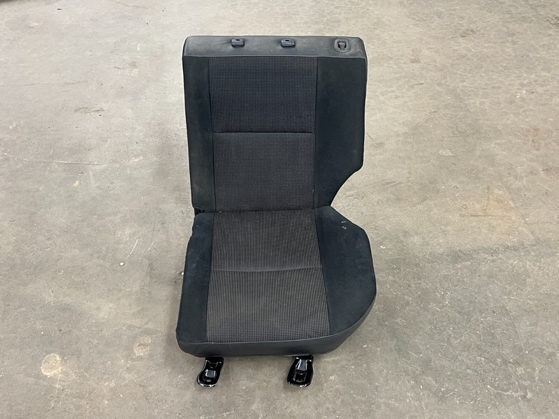 ⭐07-14 TOYOTA FJ CRUISER REAR LEFT DRIVERS COMPLETE SEAT CUSHION OEM LOT2554