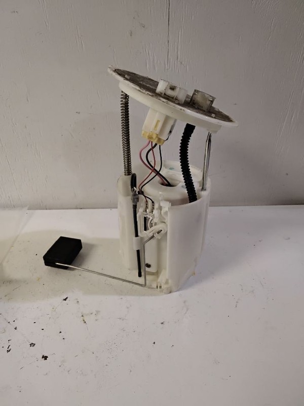 2011-2013 Toyota Highlander Fuel Pump Assembly 3.5L VIN K 5th Digit