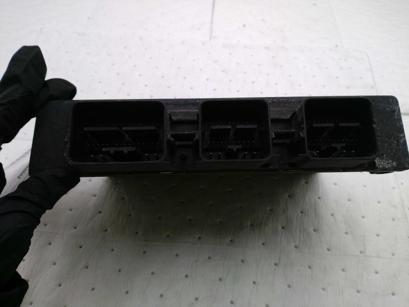 Used Engine Control Module (ECM) fits: 2008 Mercury Grand marquis Electronic Con