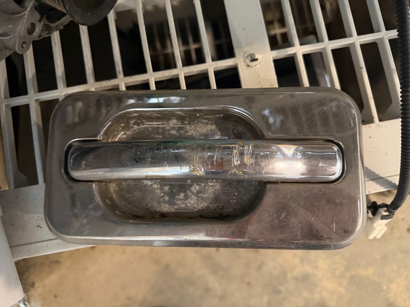 03-09 HUMMER H2 OEM LH REAR CHROME EXTERIOR OUTSIDE DOOR HANDLE - DRIVER REAR