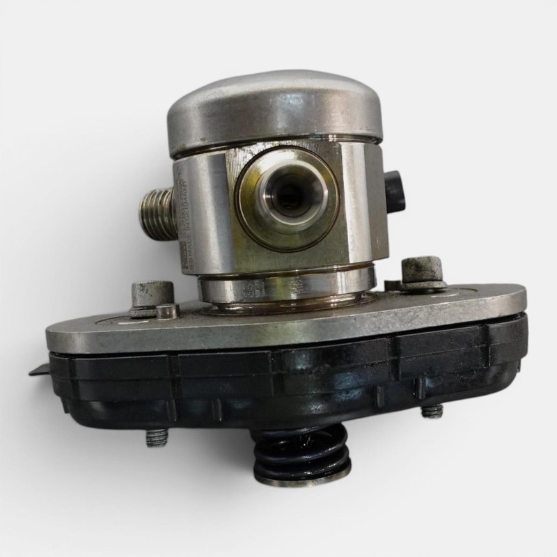 2019-2025 BMW M850I G14 4.4L Enging Mounted Left High Pressure Pump 13518648177