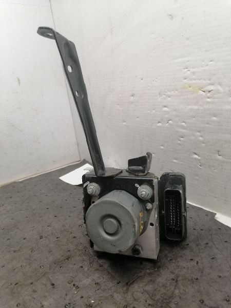 ABS Pump With Module ID 27596SG190 Fits 17 FORESTER 747916