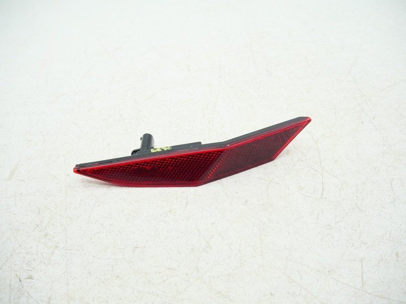2016-2021 McLaren 570S Side Marker Light Lamp LED Passenger RH 13A4027CP OEM