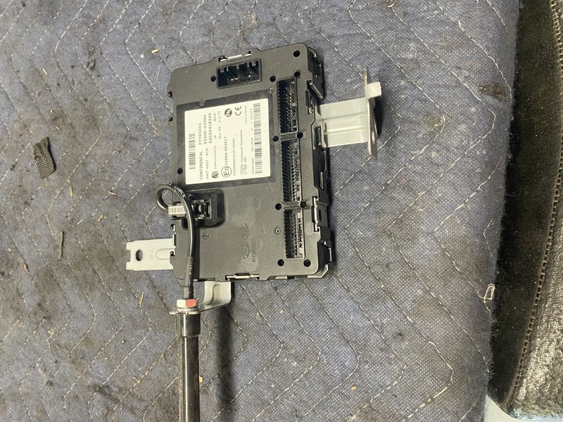 2016 KIA OPTIMA LX BODY CONTROL MODULE OEM 95400-D5000