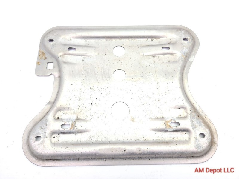 2004 BMW 330ci 325ci E46 E36 Convertible Mid Muffler Connecting Support Plate