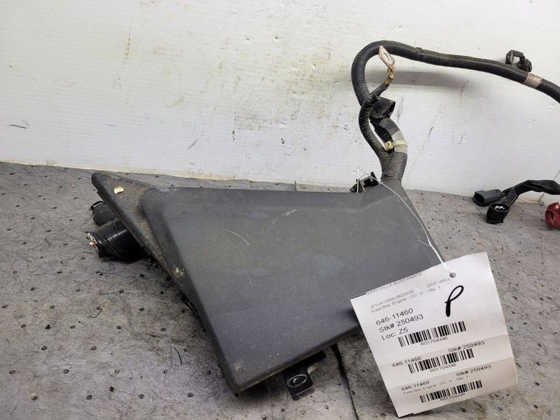 Fuse Junction Box Engine Fits 15-21 WRX 1704348