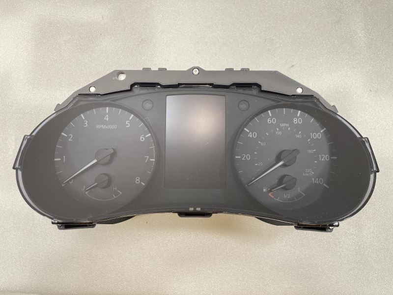 2014-2015 NISSAN ROGUE SPEEDOMETER MPH BLACK TC: G 112K -SL- 50159
