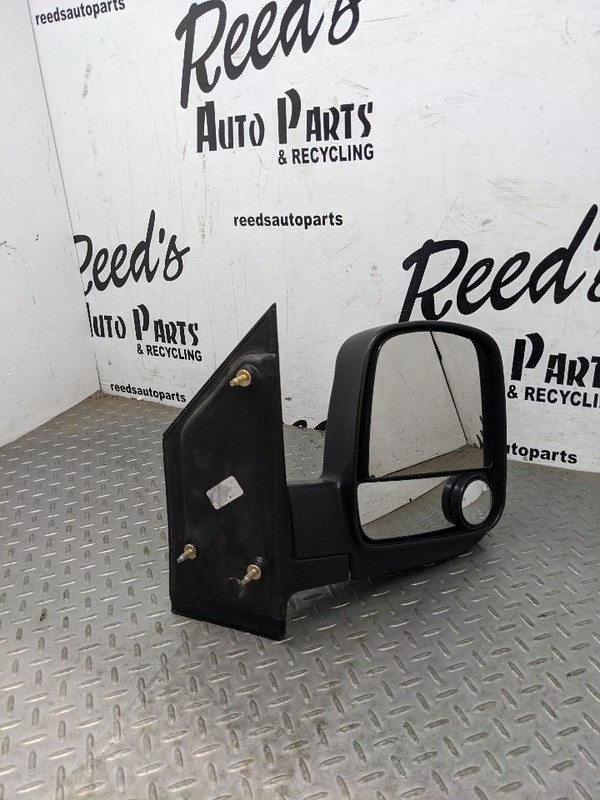 Passenger Side View Mirror Manual Opt DE2 Fits 08-21 EXPRESS 2500 VAN 1145431