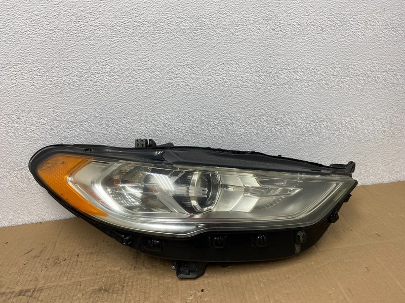 2017 - 2020 Ford Fusion Right Passenger RH Side LED XENON Headlight AB8369 DW