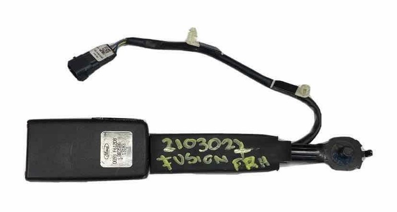 13 16 FORD FUSION ENERGI TITANIUM FRONT RIGHT SIDE BUCKLE BLACK 88820S9500LBR