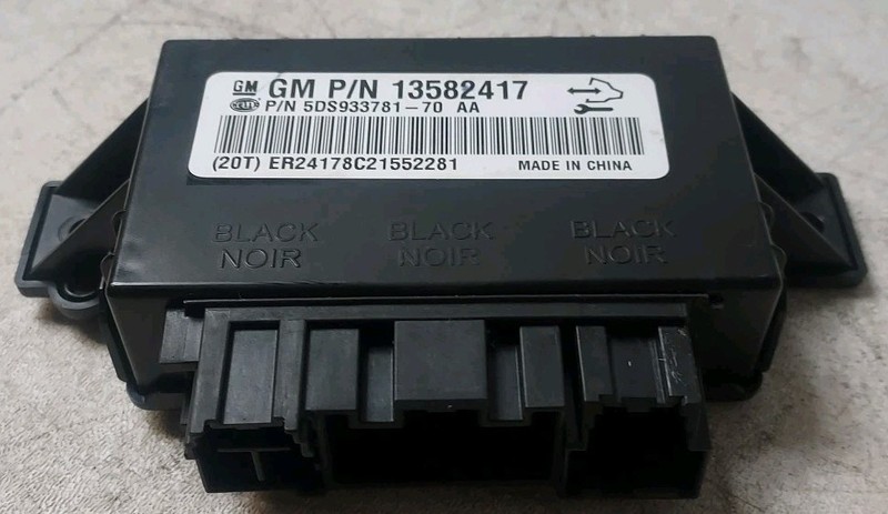2010 - 2017 Chevrolet Equinox Heated Seat Control Module OEM
